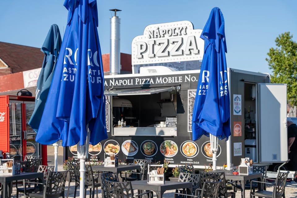 Piccola Napoli Pizza Mobile foodtruck