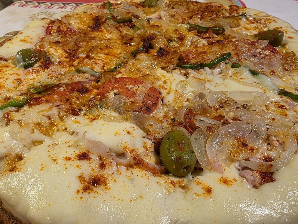 Gasztronómiai pizza (illusztráció)