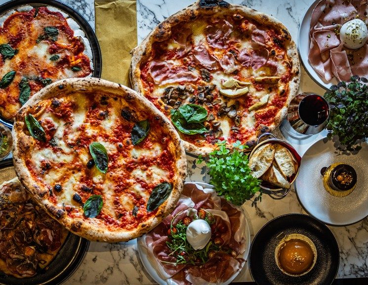 Olasz gasztroséta pizzakóstolóval – programplakát